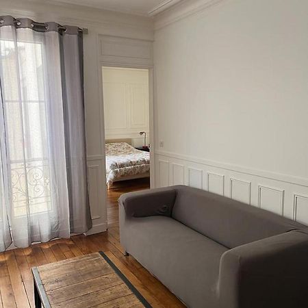 Cosy Appartement Paris A Deux Pas กูร์เบอวัวร์ ภายนอก รูปภาพ