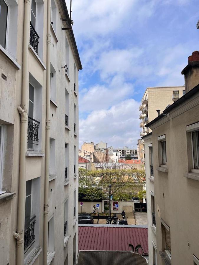 Cosy Appartement Paris A Deux Pas กูร์เบอวัวร์ ภายนอก รูปภาพ