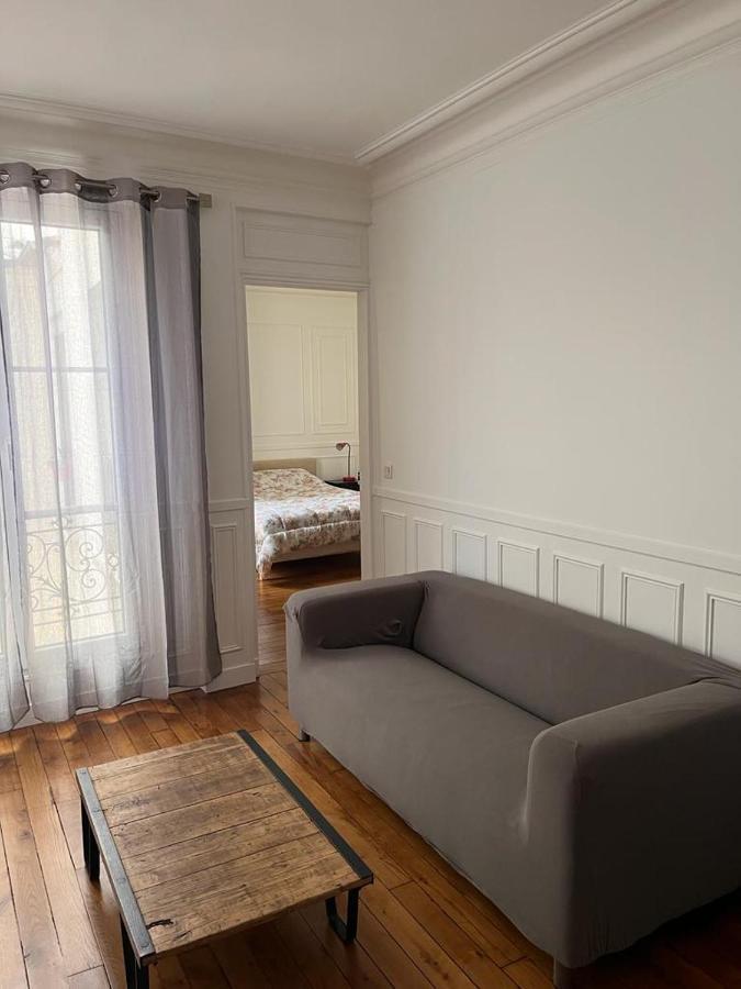 Cosy Appartement Paris A Deux Pas กูร์เบอวัวร์ ภายนอก รูปภาพ